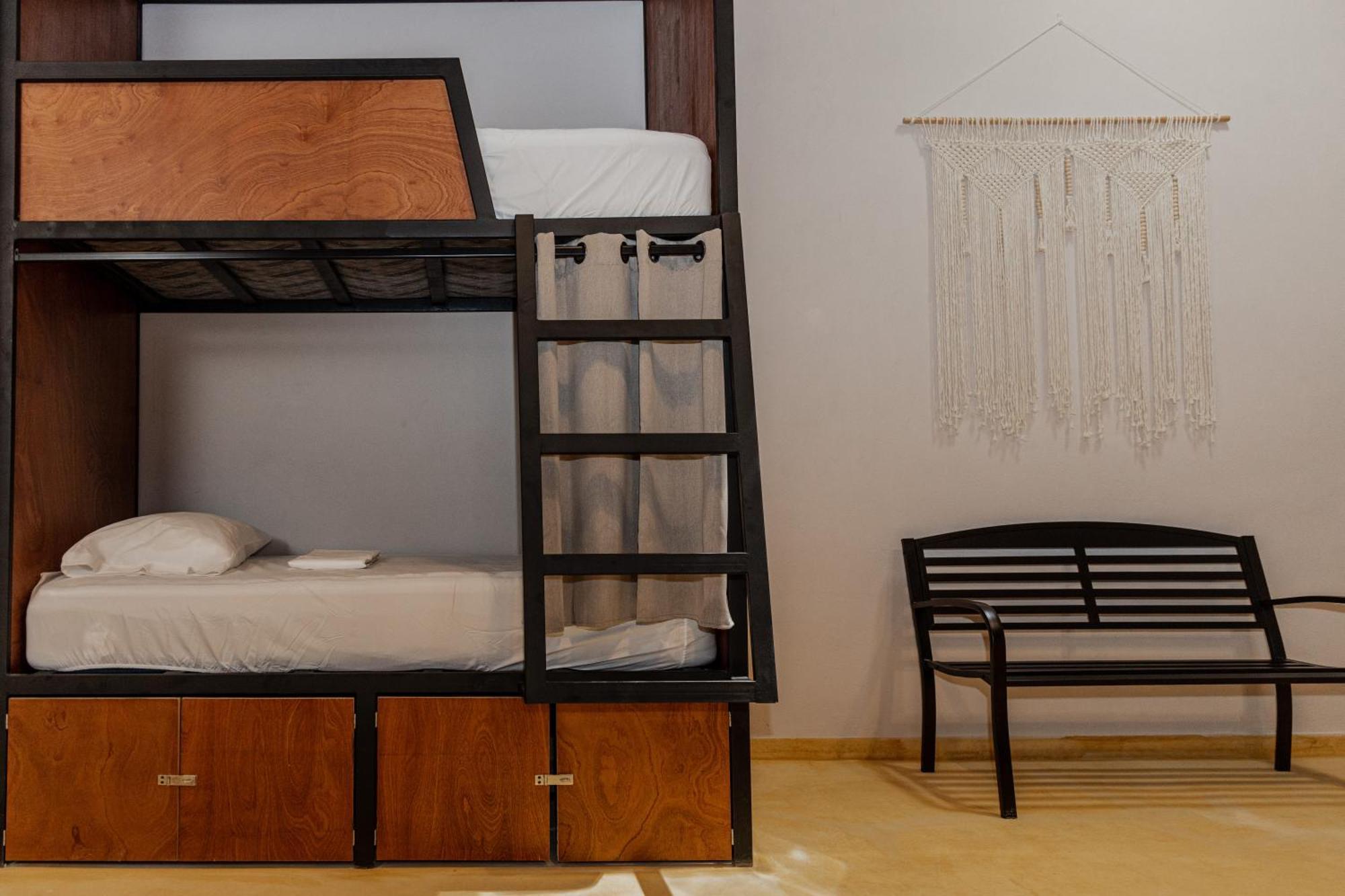 Caleta Hostel Rooftop & Pool Κανκούν Εξωτερικό φωτογραφία